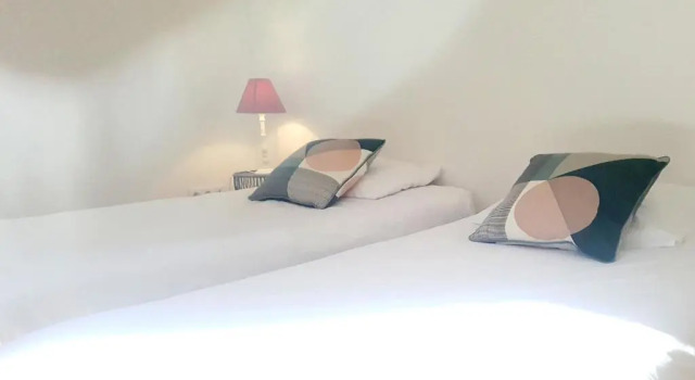 Appartement spacieux à 200 m de la plage-Hôtel de l'Europe, Rezerwuj Apartament Perros-Guirec 