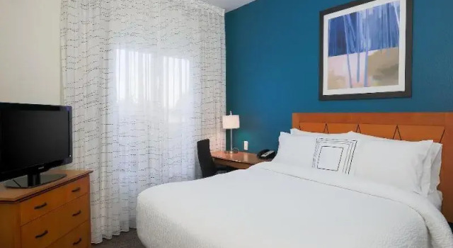 Четырёхместный люкс Residence Inn Merrillville