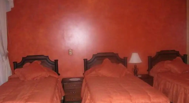 Camera tripla Standard Hotel Monserrat