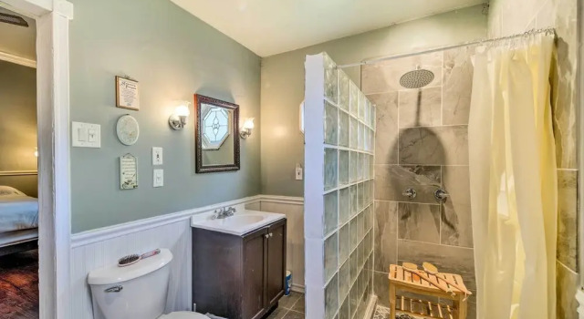 Коттедж Pet-Friendly Home with Yard 3 Mi to Dtwn Houston!