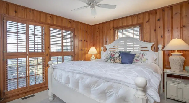 Coastal Casa 2 Bedroom Home, Book Vacation Home Atlantic Beach North Carolina