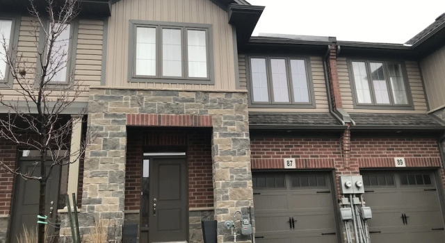 Exceptional Townhouse at Lake Ontario, Varaa Hotelli Vineland Ontario