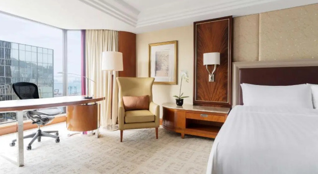 Двухместный номер Horizon Club Side Harbour View Kowloon Shangri-La, Hong Kong