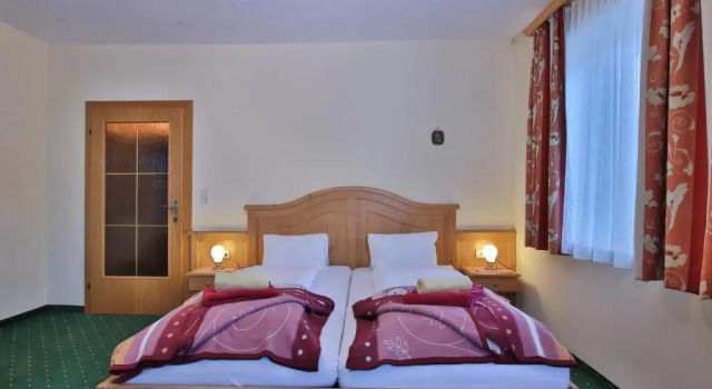 Gasthof Winkler, Rezerwuj Hotel Hotele w Karyntia z parkingiem, Parking