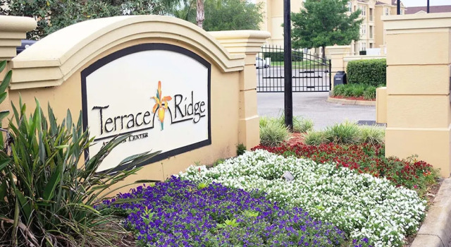 Magical Florida Getaway., Забронировать Апартаменты/квартира Отели Давенпорт с парковкой, Парковка