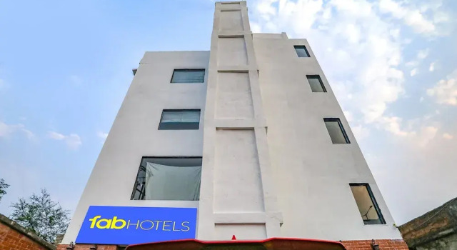 Fabhotel Leo, Забронировать Отель Отели штата Махараштры 3 звезды, 3*