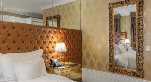 Люкс Deluxe Hotel Colline de France