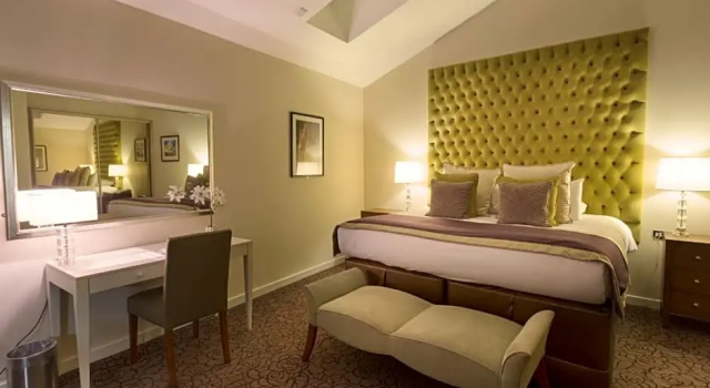 Люкс c 1 комнатой Sandford Springs Hotel and Golf Club