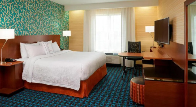 Номер Standard Fairfield by Marriott Niagara Falls