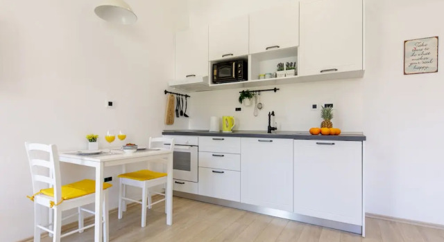 Двухместная студия Comfort с балконом Ivano's studio apartments