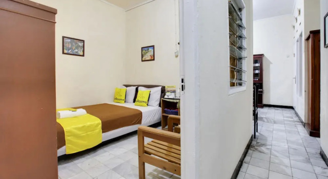Номер Economy Literooms Kebun Raya Bogor