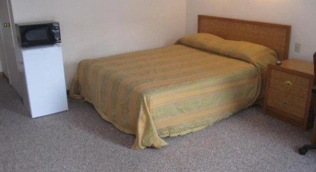Номер Standard Clarkson Village Motel, 1815 Lakeshore Rd West Mississauga