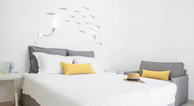 Трёхместный номер Classic Lindos Sun