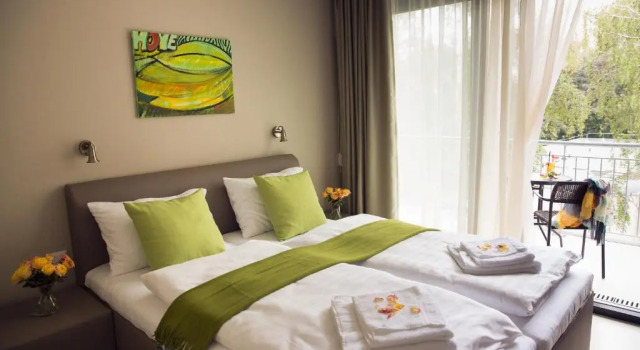 Студия Standard Heritage Home Apartments