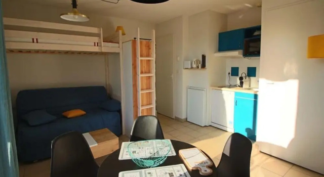 Cosy Apartment in Prayssac with Swimming Pool, Réserver Appartement Crayssac Lot Valley