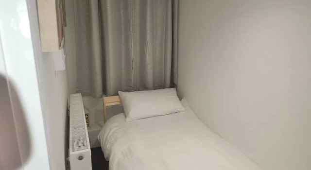 Hidden Treasure- 2 Beds Sleeps 3 Gillingham