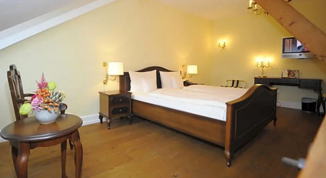 Номер Superior HELIOPARK Bad Hotel Zum Hirsch