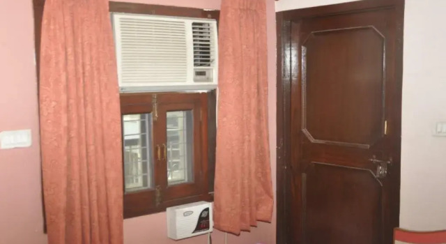 Aapnni Hotel, Забронировать Отель Отели штата Раджастхана с парковкой, Парковка