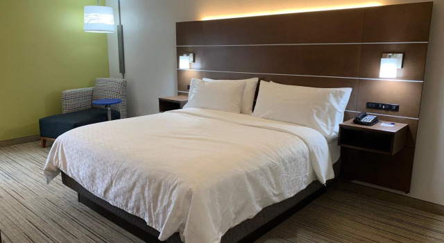 Двухместный номер Standard Holiday Inn Express Hillsborough-Durham Area by IHG