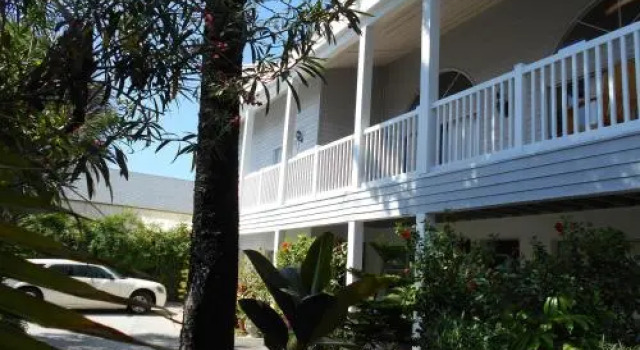 3000 Sq Ft Beach And Bay Condo