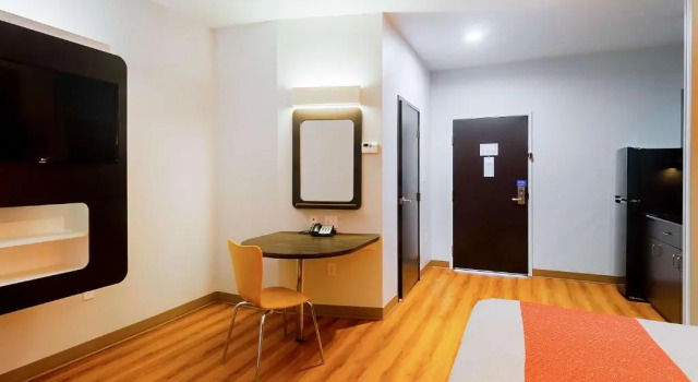 Номер Standard Motel 6 Midland, TX