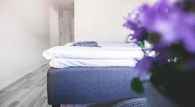 Karlskoga Folkhögskola Vandrarhem Udden, Rezerwuj Hotel Karlskoga 