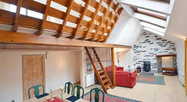 Коттедж Unique, perfectly located town centre house
