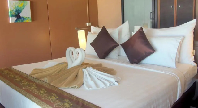 Бунгало с видом на море Chareena Hill Beach Resort