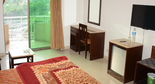 Люкс Standard Sangam Hotel Muzaffarabad