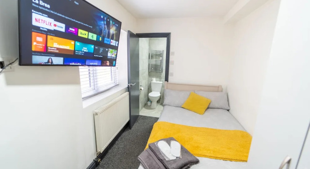 Lovely Studio in Selly Oak 10 Mins From City!, Varaa Hotelli Birmingham West Midlands