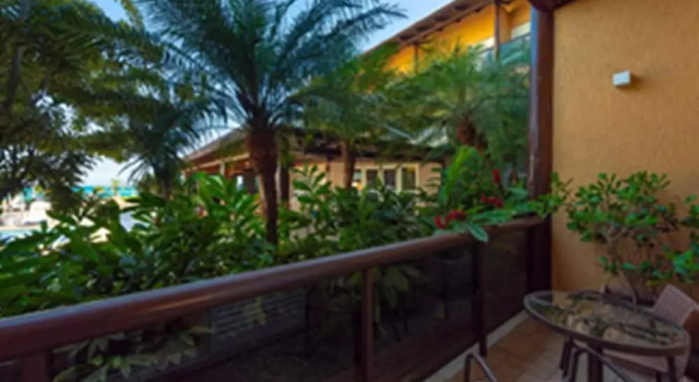 Четырёхместный семейный номер Standard с балконом Hotel Costa Norte Massaguaçu