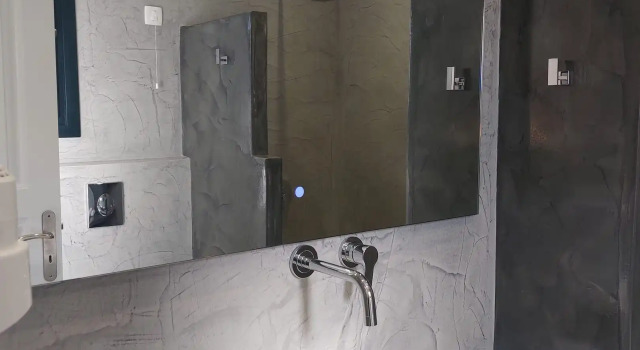 Студия Superior Anthonas Apartments