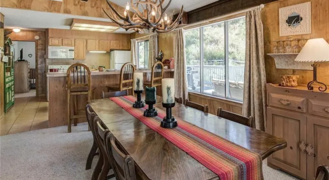 Holly Haven - Five Bedroom Cabin