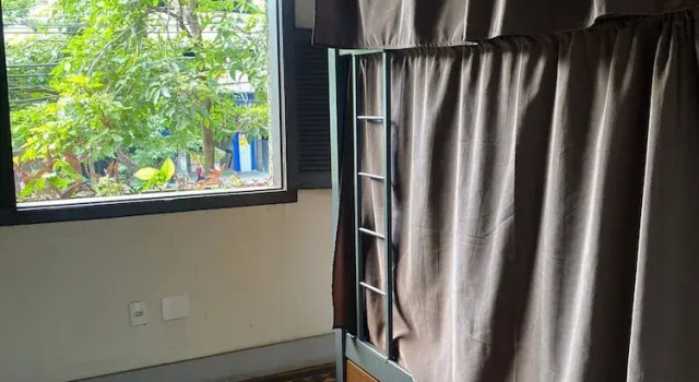Кровать в общем номере (женский номер) Hostel Das Geraes