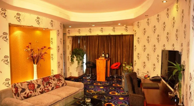 Ruifeng Yueke Hotel - Xian, Book Hotel Hoteller i Shaanxi med parkering, Parkering