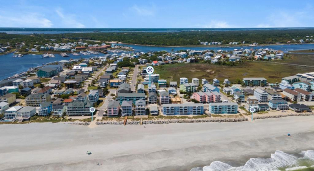 Коттедж с 3 комнатами Contemporary Designed Beach Home Carolina Beach