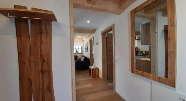 Hochalmbahnen Chalets Rauris 1-08WE1, Maislaufeldweg 1e EG, Rezerwuj Chalet Hotele w Salzburg z parkingiem, Parking