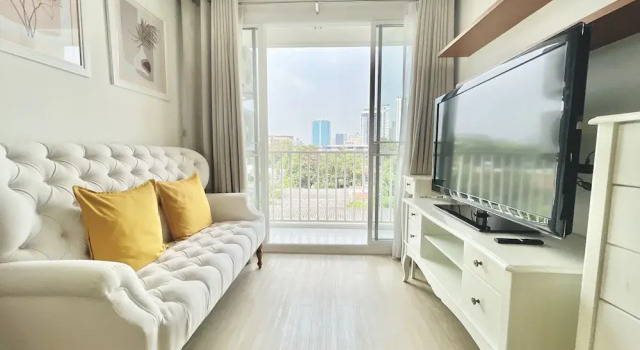 The Town Condo, Забронировать Апартаменты/квартира Отели Бангкока с парковкой, рядом с Рамкамхаенг, Парковка