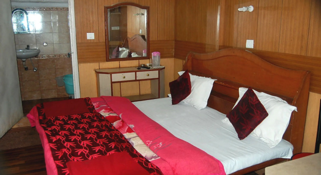 Goroomgo New Payal Mall Road Nainital, Rezervovat Hotel Nainital Uttarakhand