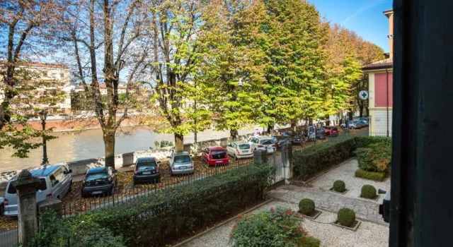 Апартаменты Дуплекс с 3 комнатами Dimore Verona