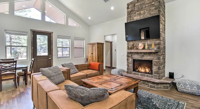 Коттедж Pet-Friendly Show Low Cabin: Near Hiking