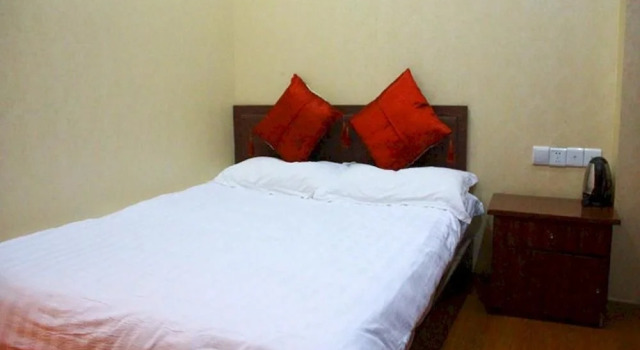 Chongqing Longfeng Business Hotel, Prenota Hotel Yubei 