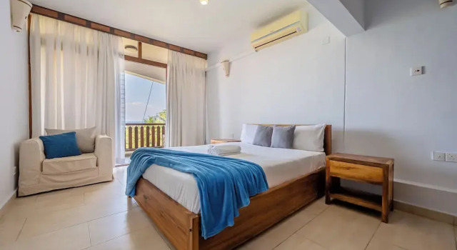 Апартаменты Standard Diani Beachfront Paradise