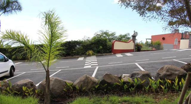 Апартаменты Village Cabo Girao