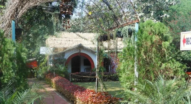 Sajan Nature Club, Забронировать Отель Отели штата Махараштры 3 звезды, 3*