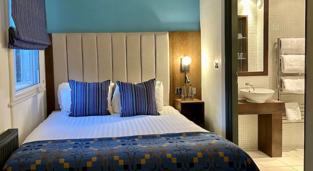 Номер Economy Lace Market Hotel