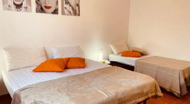 Appartamenti Giulia - Palazzo Milano, Забронировать Отель Отели в центре Диано-Марина, в центре