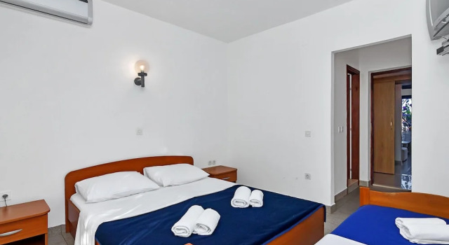 Апартаменты c 1 комнатой с видом на море Apartmani Ružica
