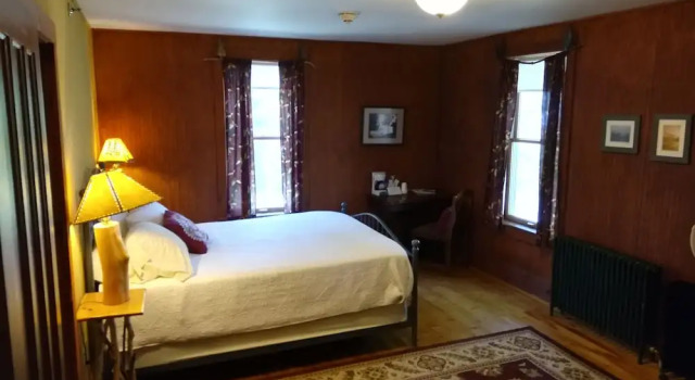 Номер Standard The Woods Inn