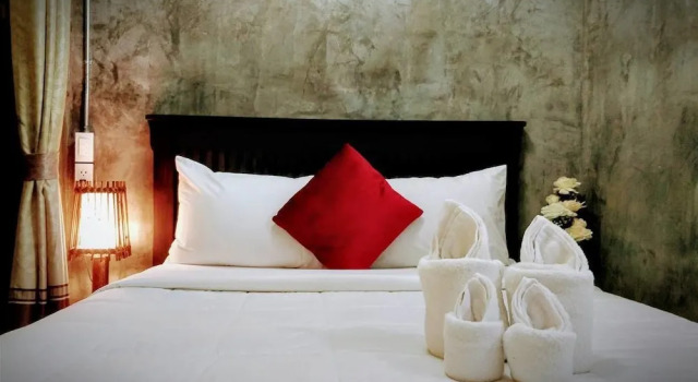 Lanna Hostel, Забронировать Хостел Си-Пхум Чиангмай